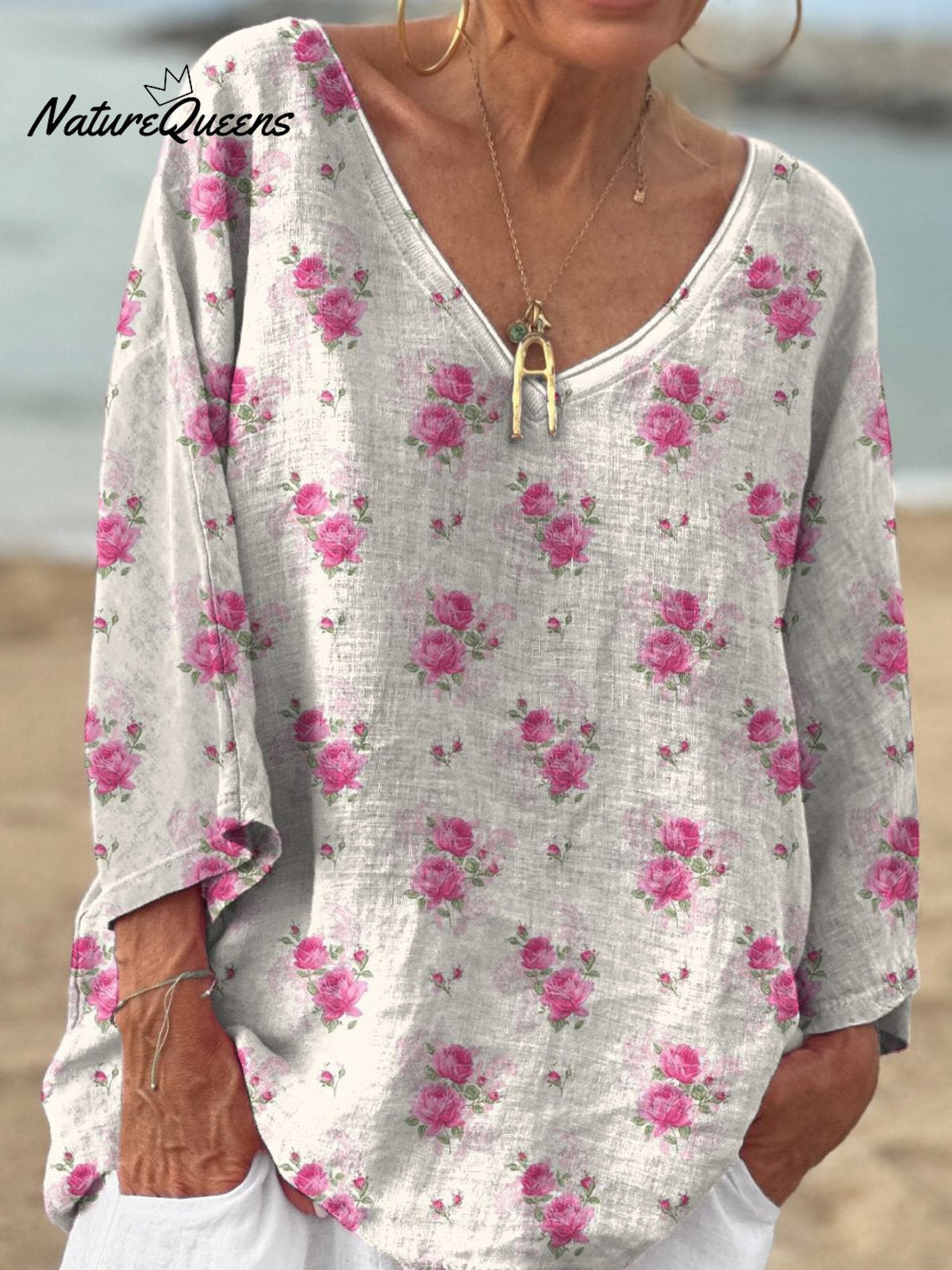 Watercolor French Rose Repeat Pattern Printed Women's Casual V-Neck Long Sleeve Comfortable Cotton T-Shirt