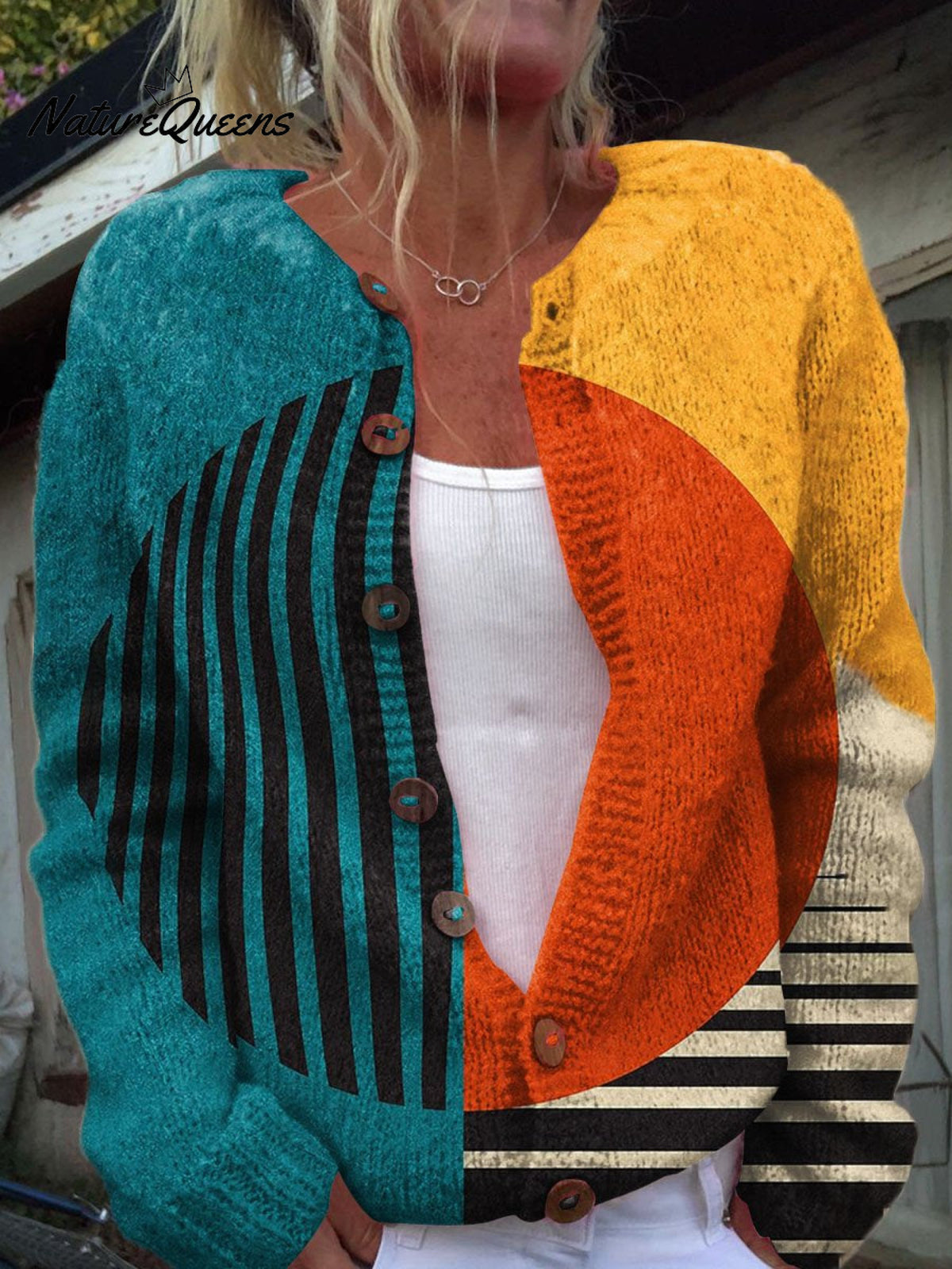 MinimalistAbstract Lines Print Buttoned Cardigan Sweater