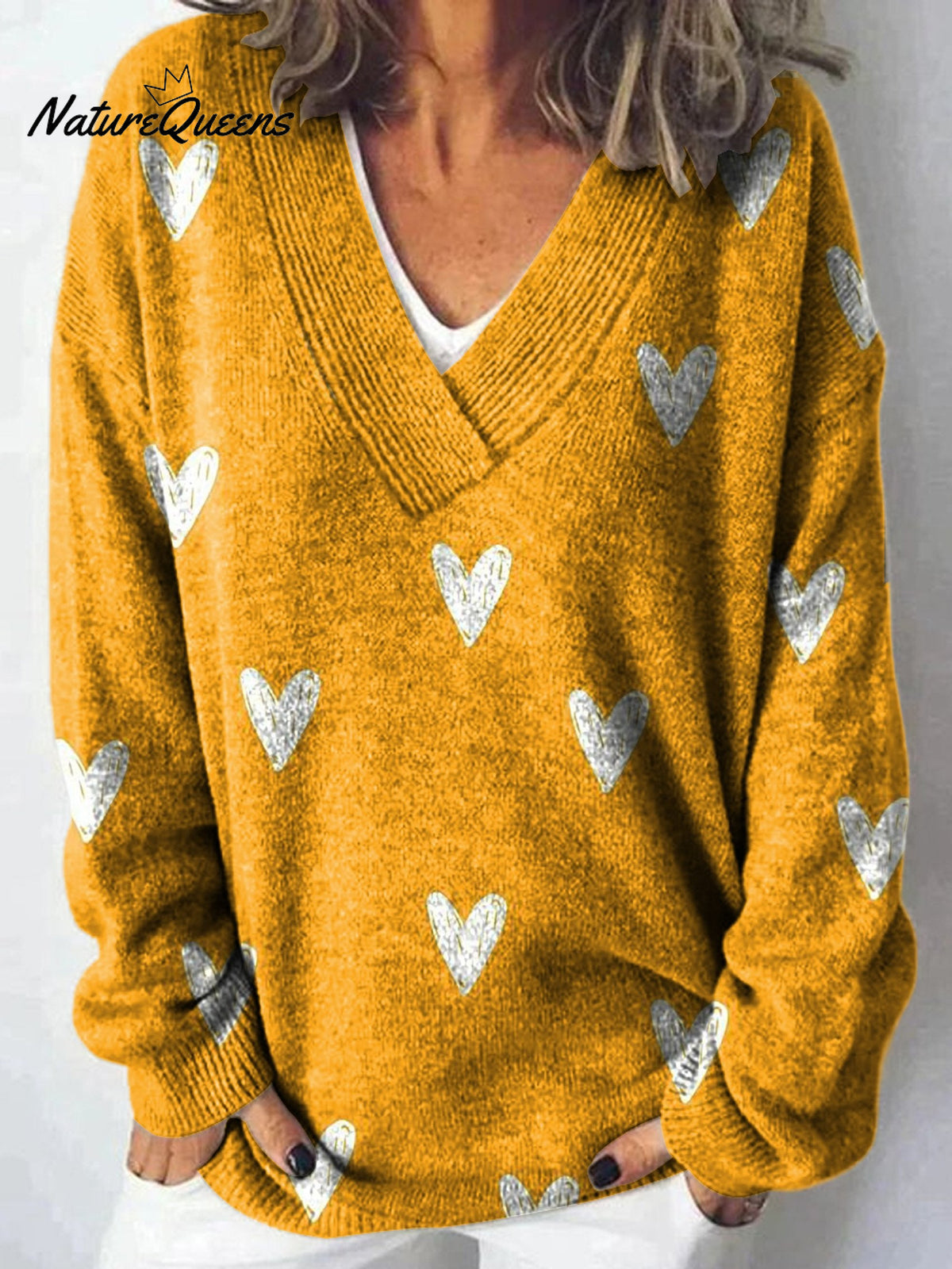 Lovely Hearts Repeat Pattern Printed Knit V-Neck Pullover Sweater