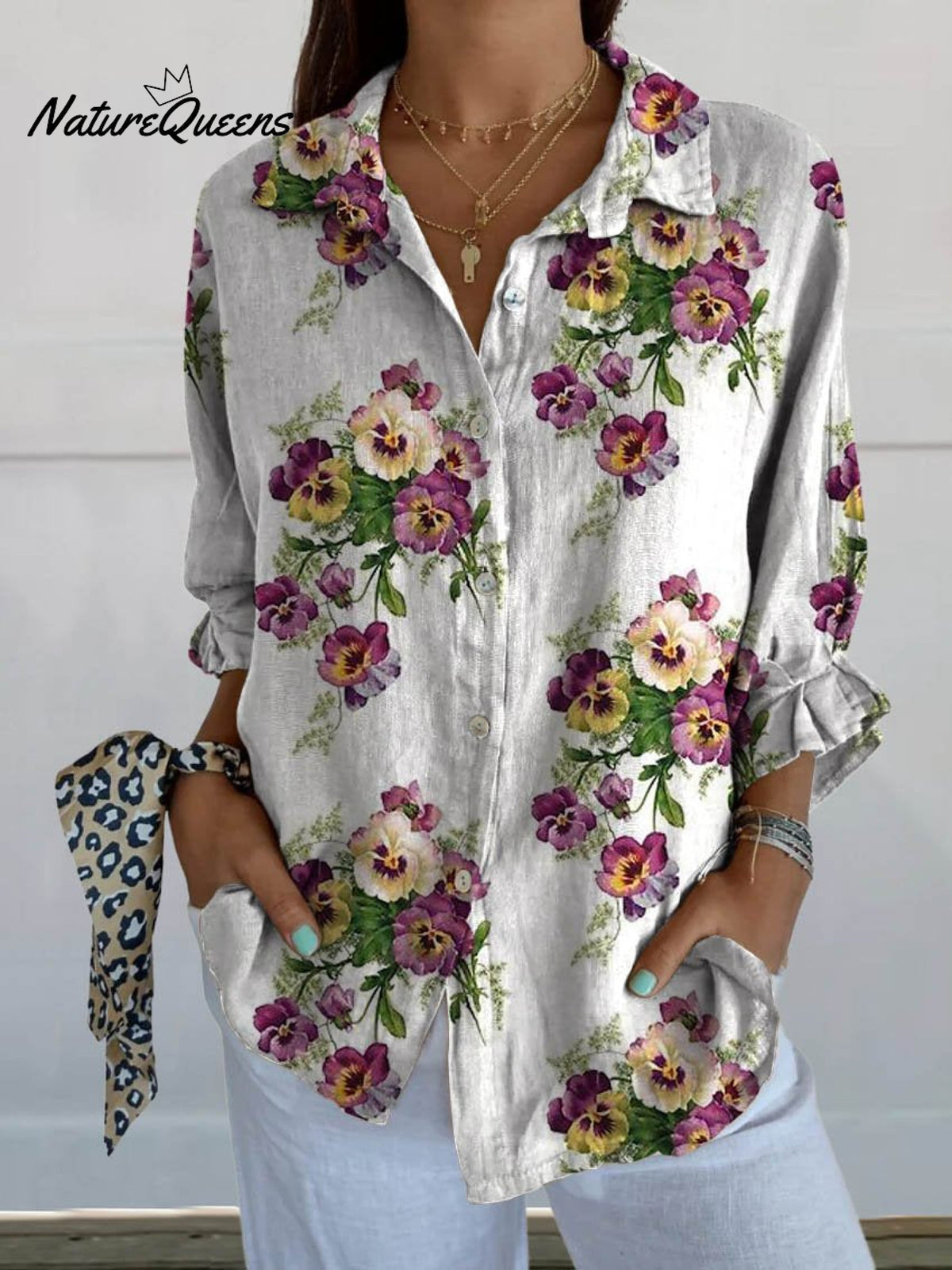 Women's Vintage Lovely Pansies Art Print Casual Linen V-neck Shirt