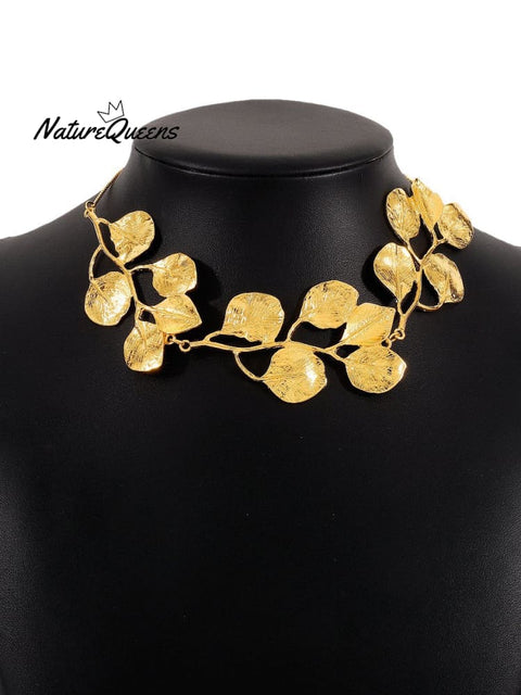 Retro Leaves Necklace / Gold