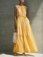Elegant And Flowing Sleeveless Maxi Dress With Spliced webbing