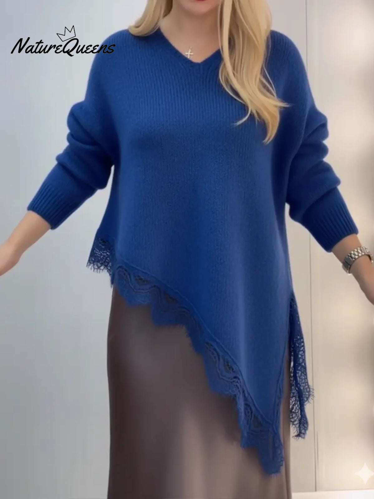 Women's Cozy Patchwork Lace Asymmetrical Hem Pullover Sweater