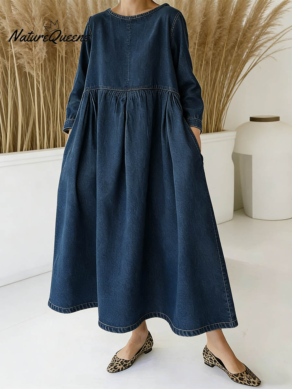 Women's Round Neck Long-sleeved Casual Loose Denim Dress