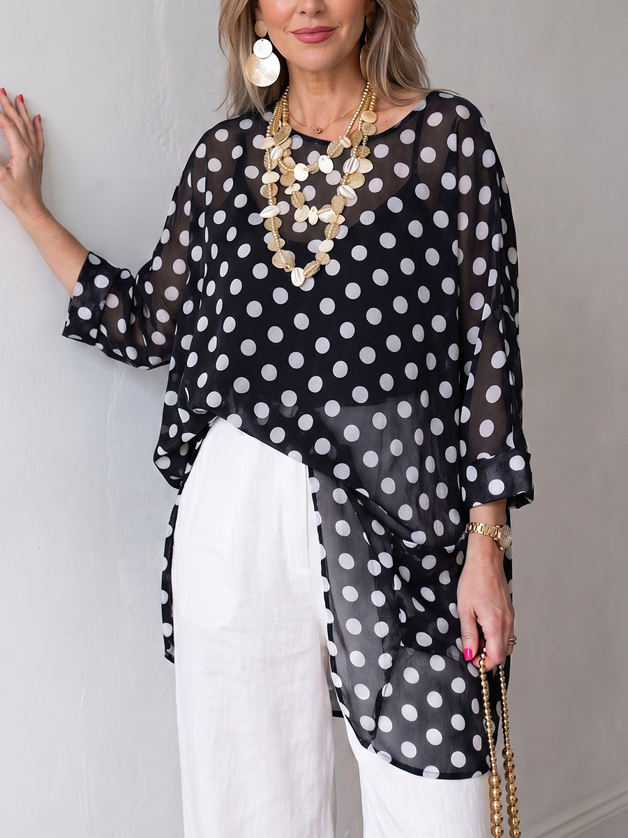 Blusa de gasa favorecedora con lunares