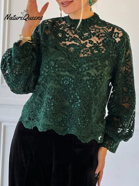 Women's Elegant Lace Long-sleeved Top