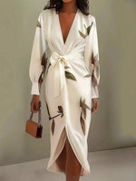 Women's V-neck Long-sleeved Tie Dress