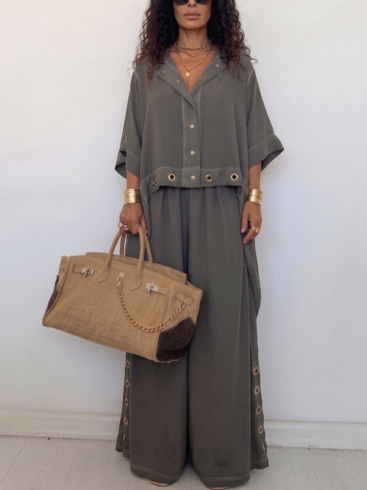 Women's Loose Button-Down Shirt & Wide-Leg Pants Two-Piece Set — Relaxed Casual Outfit with Metal Eyelet Details
