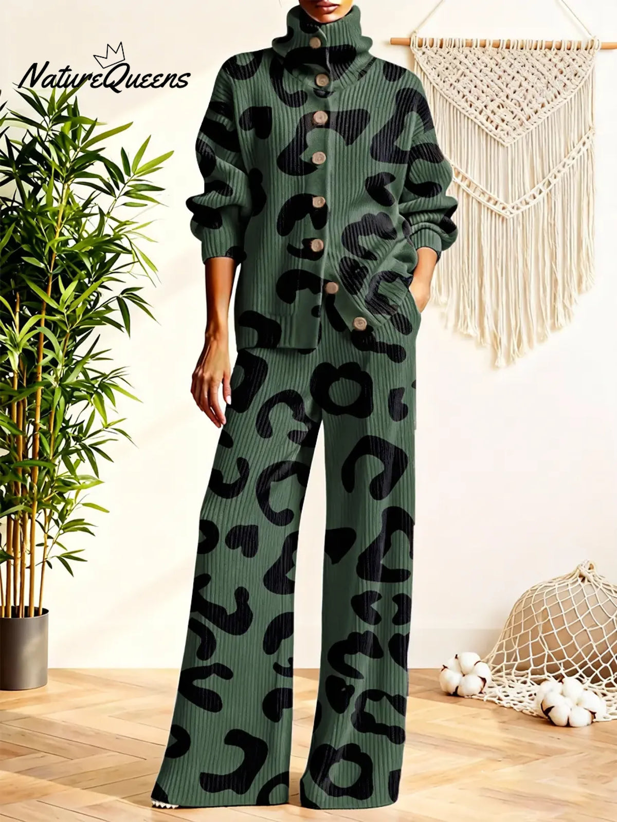 Women's LeopardPattern Art Print Casual Cotton Knitted Suits