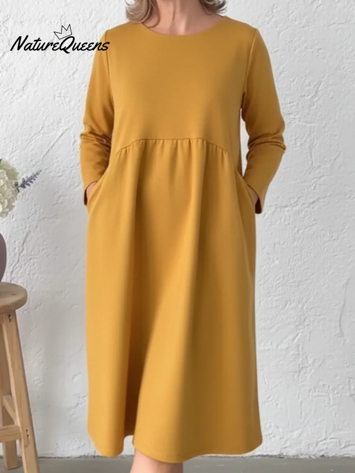 Classic Round Neck Solid Color A-line Dress