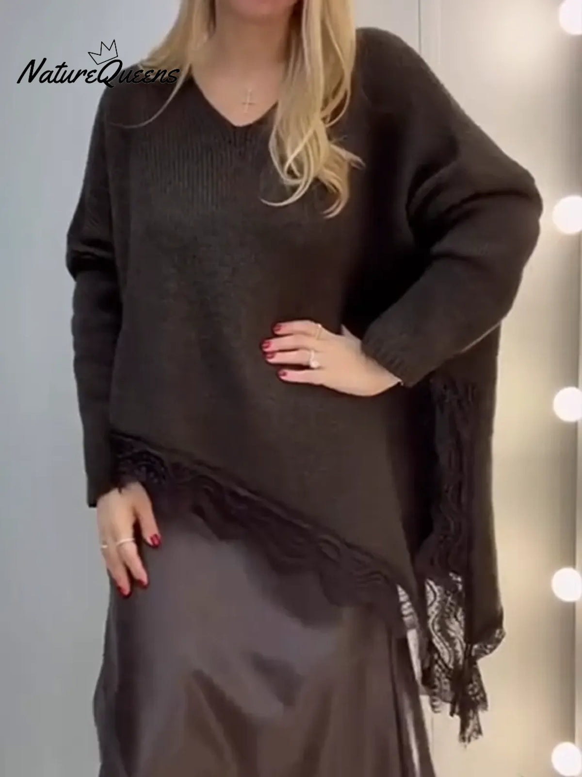 Women's Cozy Patchwork Lace Asymmetrical Hem Pullover Sweater