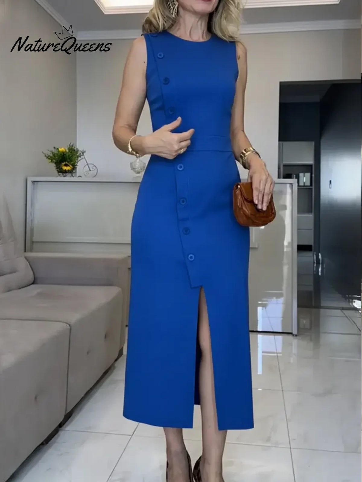 Women's Elegant Sleeveless Button-down Dress