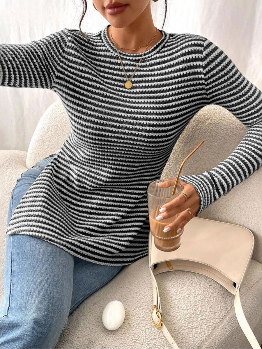 Women's Round Neck Split-Sleeve Casual T-Shirt