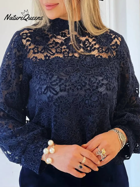Women's Elegant Lace Long-sleeved Top