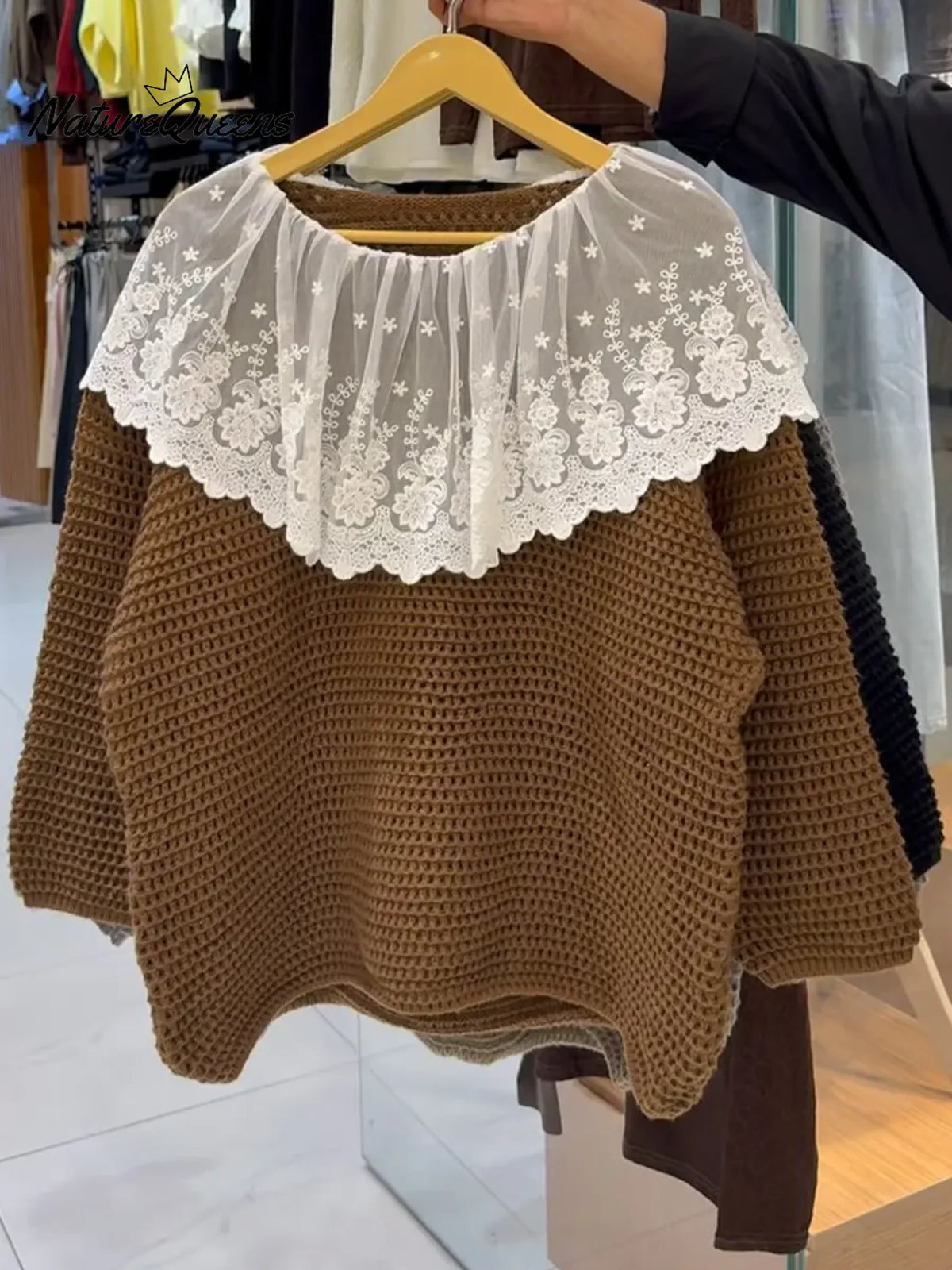 Women's Solid Color Round Neck Long Sleeve Lace-trimmed Casual Loose Knit Top