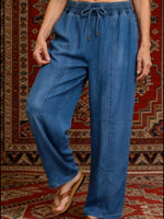 Casual And Cozy Straight-leg Denim Jeans