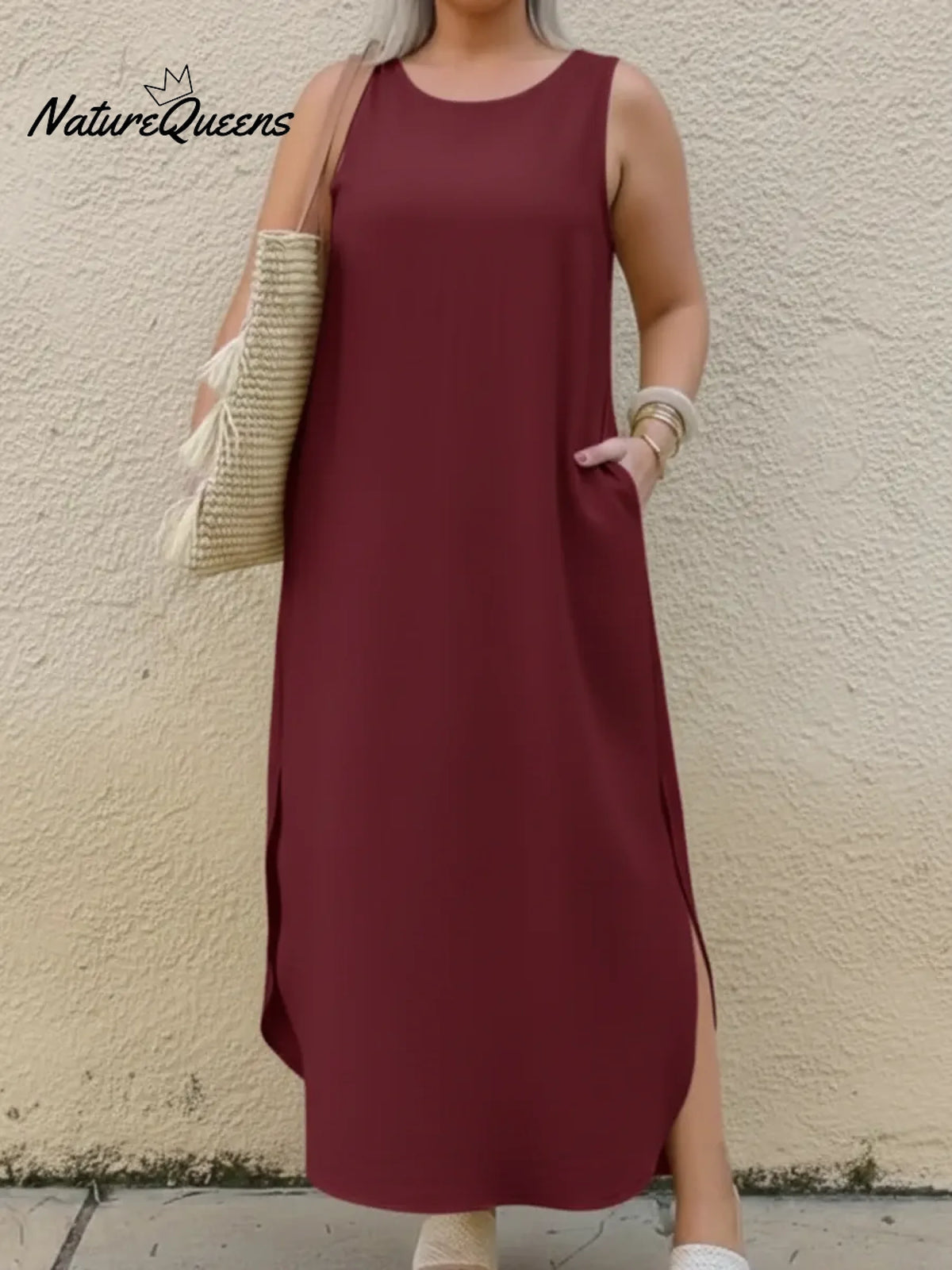 Women's Elegant Linen Dress With A Curved Hem