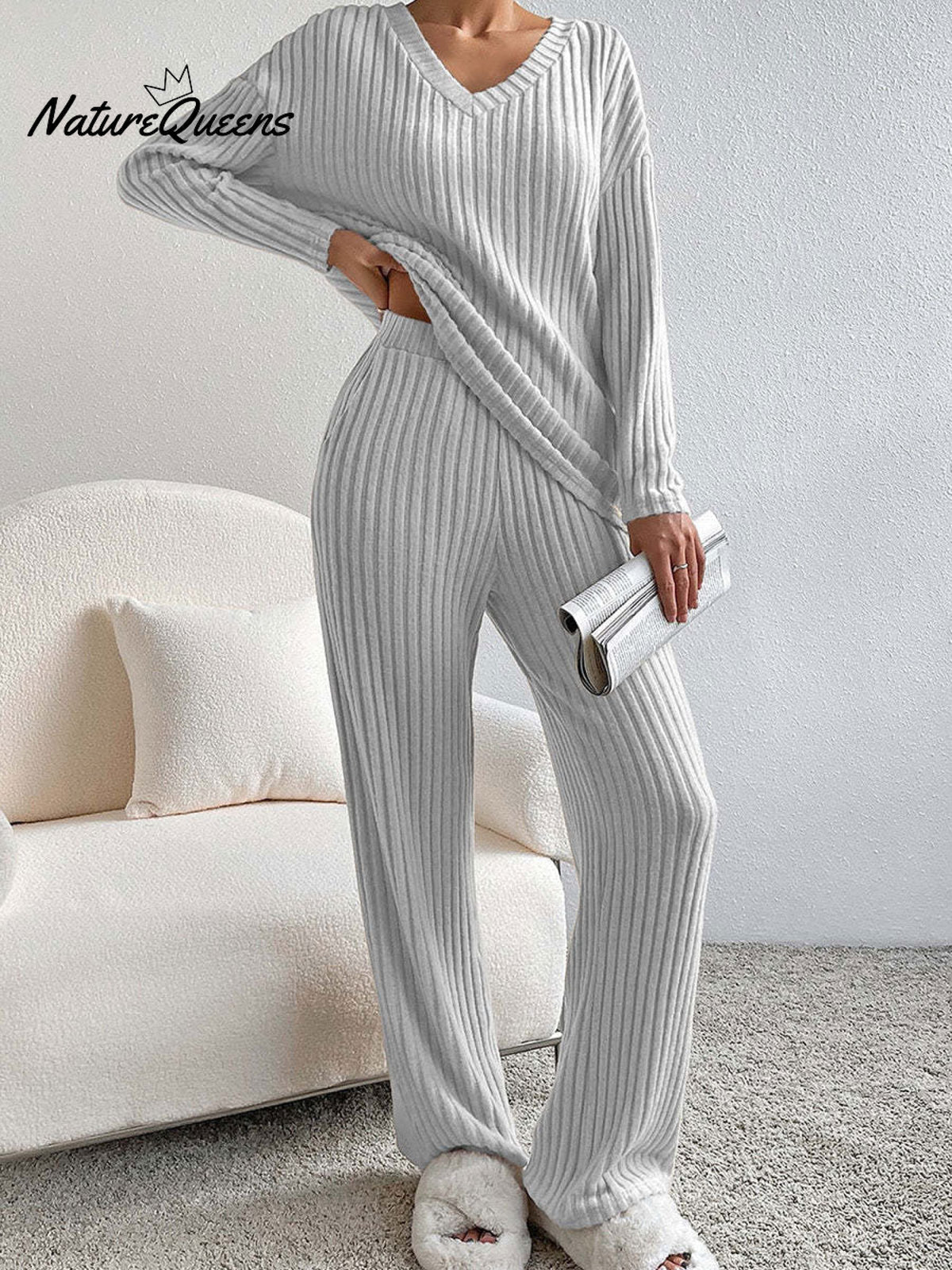 Women's Solid Color Casual Straight Leg Pants Loose V-neck Knit Set