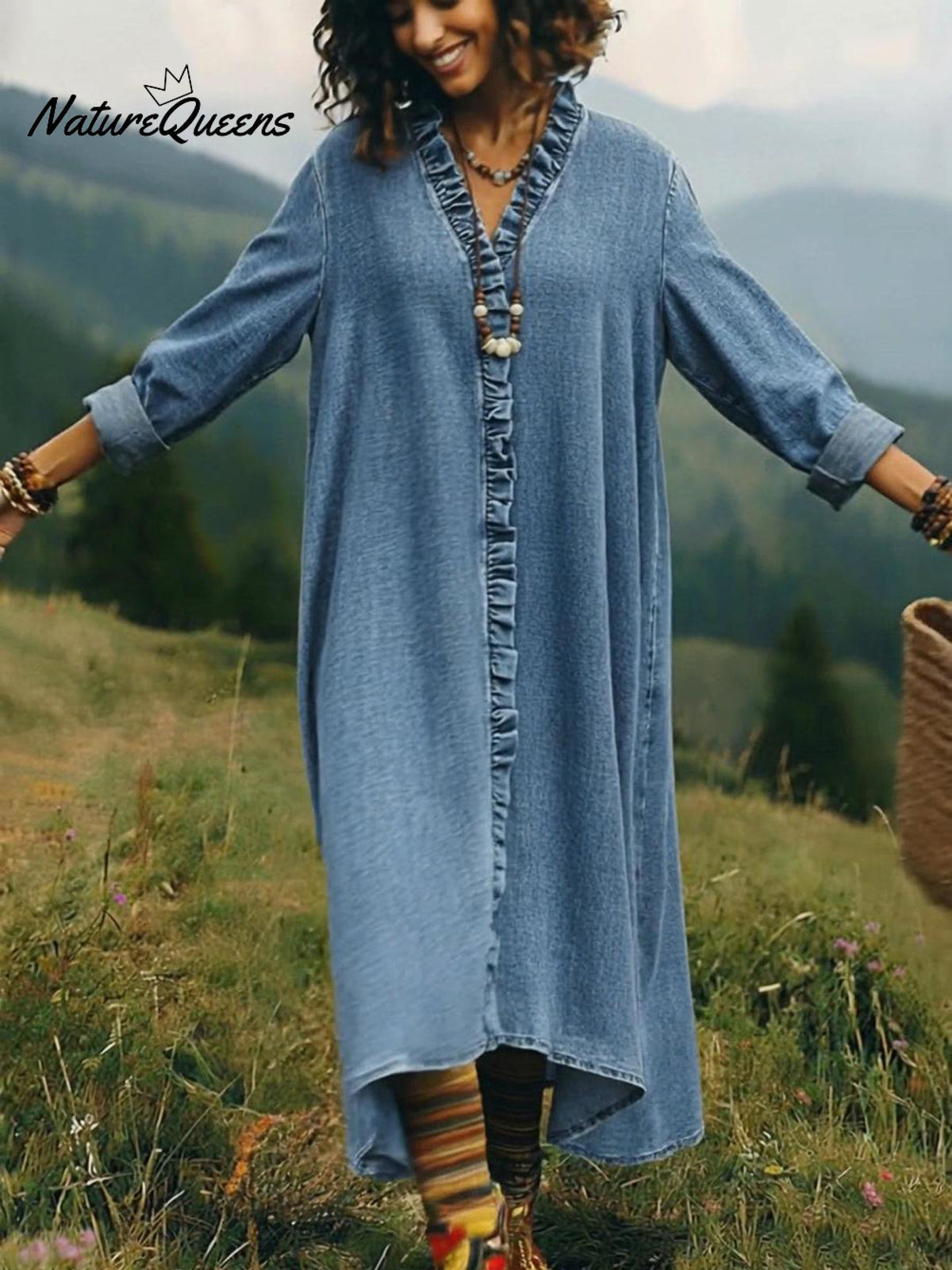 Casual Lace-trimmed V-neck Washed Denim Dress