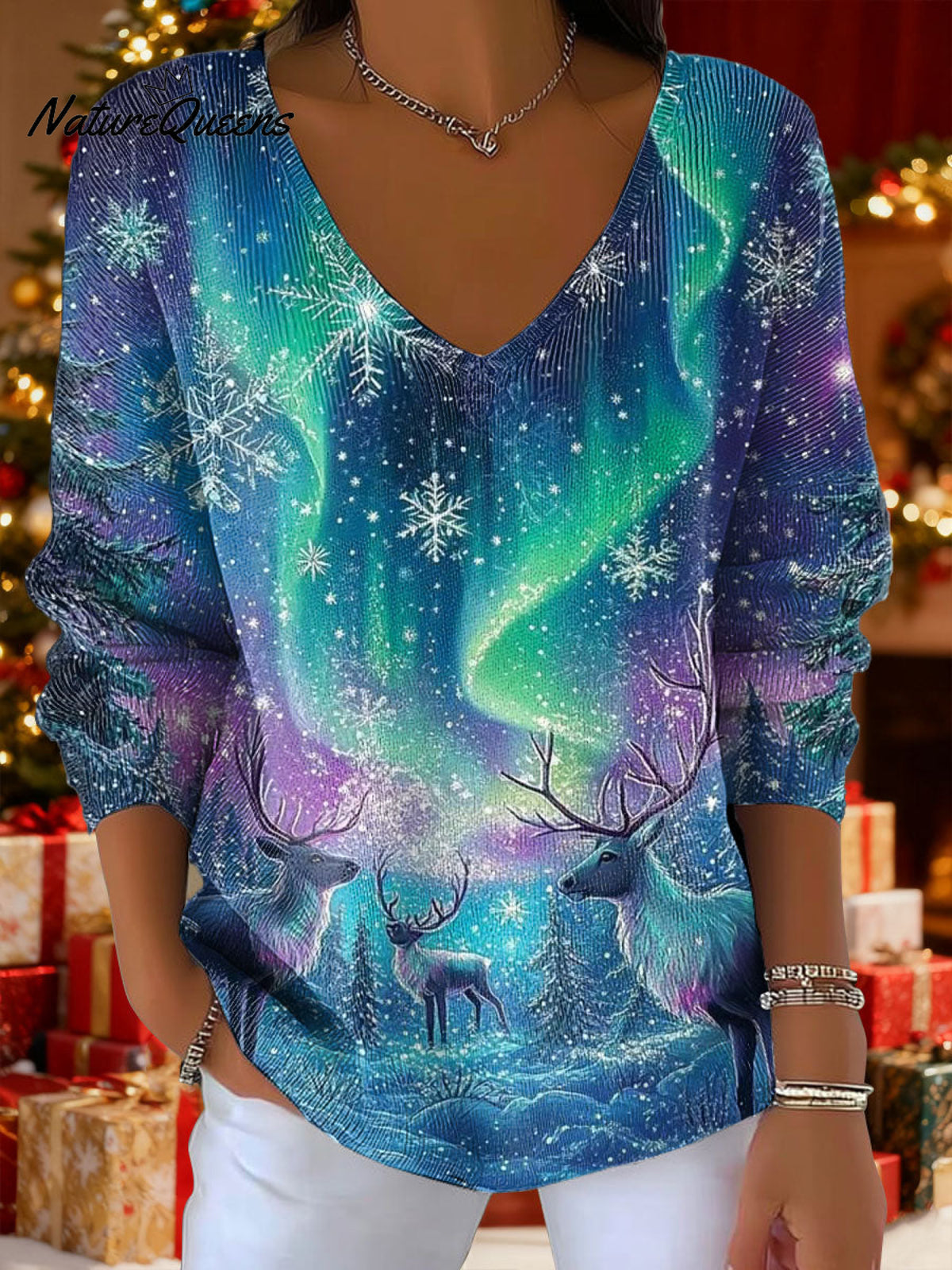 Women's Neon Lights Christmas Aurora Pattern Art Print V-neck Solid Color Loose Shiny Sweater